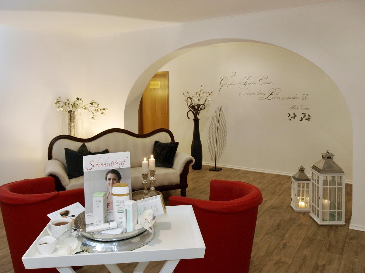 Hotel Restaurant Zum Goldenen Anker Mit Hallenbad & Wellnessbereich Windorf  Esterno foto